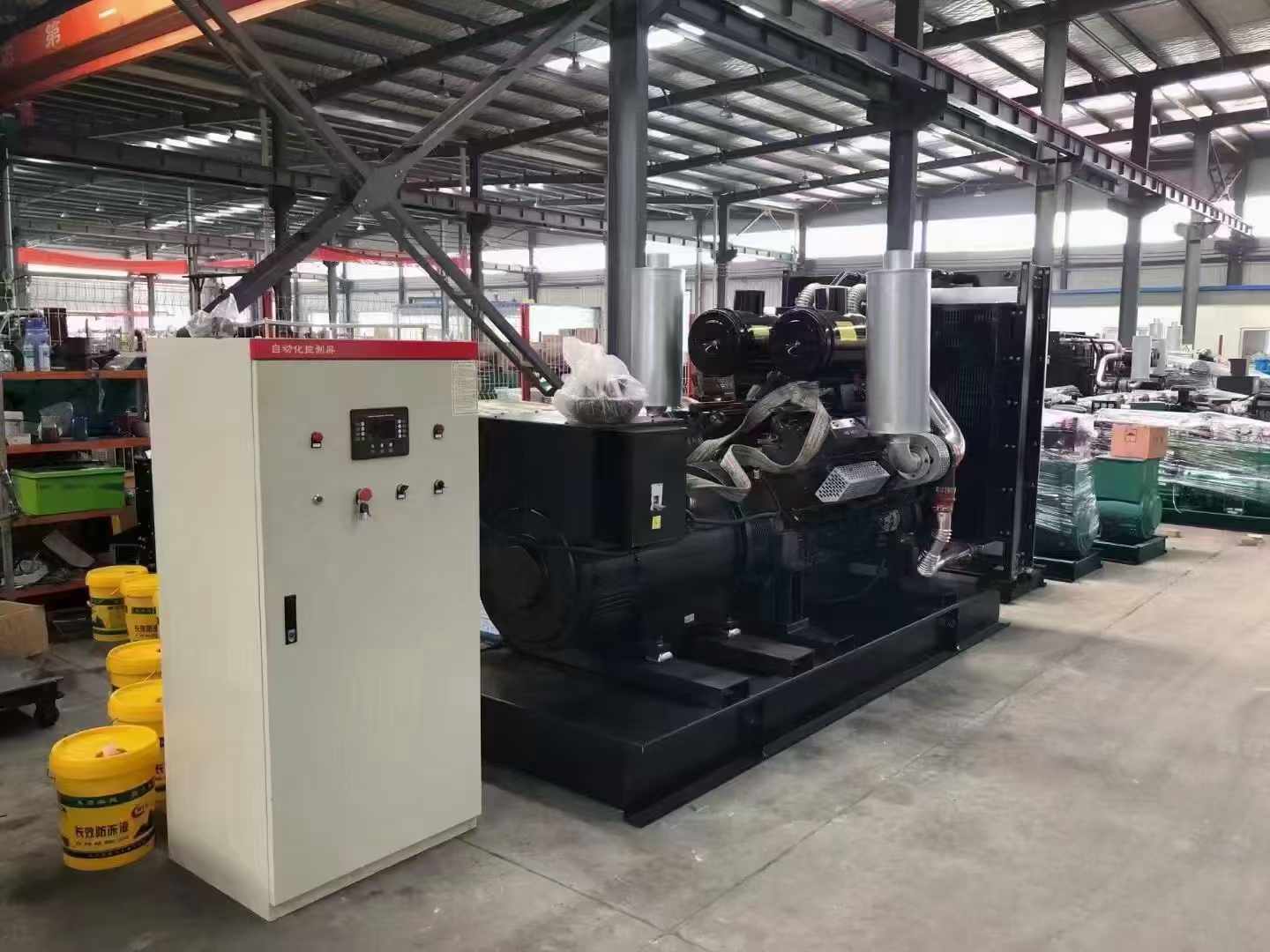 通化柴油发电机组负载测试时，若出现异常运行状态应如何处理？